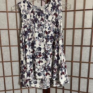 Floral Sleeveless Blouse - White, Red and Blue PTP 20 inches